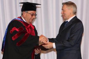With the president of the Chamber of Commerce and Industry of the Russian Federation, the Academician, a member of the Presidium of the Russian Academy of Sciences, the honorary doctor of the RUDN, Evgeny Maximovich Primakov